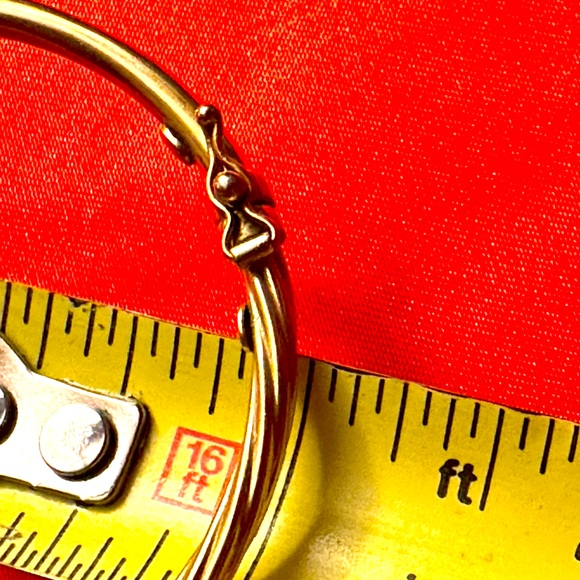 WOW POSHMARK - Authentic 10K Gold Italian Bangle Bracelet - Picture 15 of 16